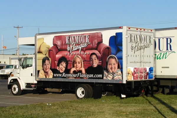 Truck Graphics, Fleet Graphics, Custom Graphics :: Truck Graphics, Furniture store vehicle signage :: Connecticut, Massachusetts, Rhode Island, New York, Pennsylvania, New Jersey
