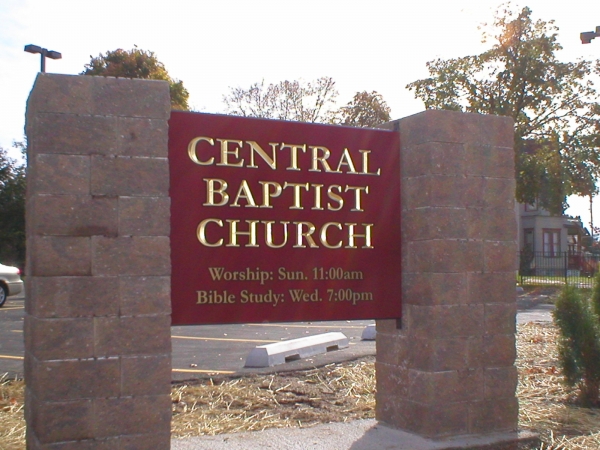 Central Baptist Church :: church signs, sign installation, painted signs, custom church signs, gold leaf church signs :: Syracuse, NY