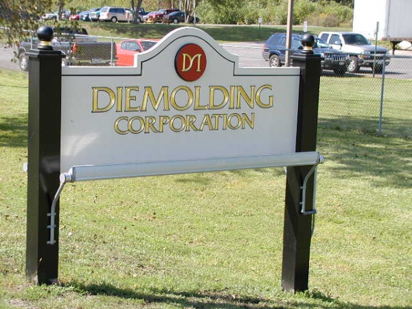 Diemolding Corporation :: sign installation, painted signs, custom carved signs, gold leaf signs :: Syracuse, NY