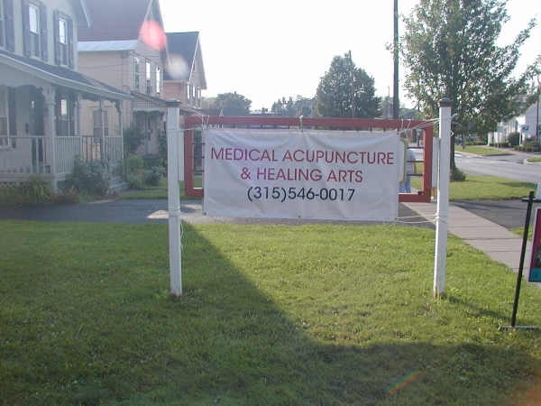 Medical Acupuncture & Healing Arts :: temporary signage :: Syracuse, NY